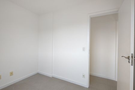 Apartamento para alugar com 108m², 4 quartos e 1 vaga Apartamento para alugar com 108m², 4 quartos e 1 vagaQuarto 2