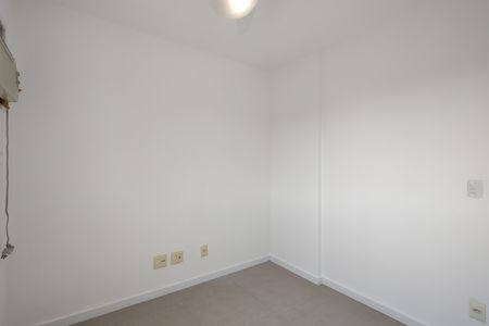 Apartamento para alugar com 108m², 4 quartos e 1 vaga Apartamento para alugar com 108m², 4 quartos e 1 vagaQuarto 2