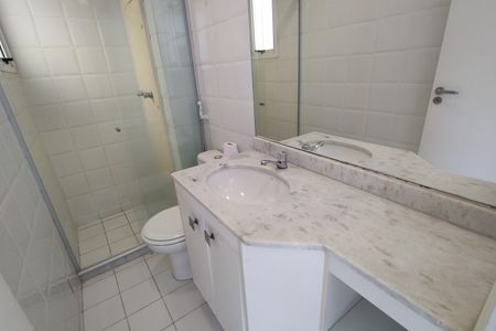 Apartamento para alugar com 108m², 4 quartos e 1 vaga Apartamento para alugar com 108m², 4 quartos e 1 vagaBanheiro da Suíte