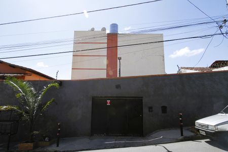 Apartamento à venda com 75m², 2 quartos e 1 vagaFachada