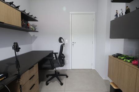 Quarto 1 de apartamento à venda com 2 quartos, 76m² em Marechal Rondon, Canoas