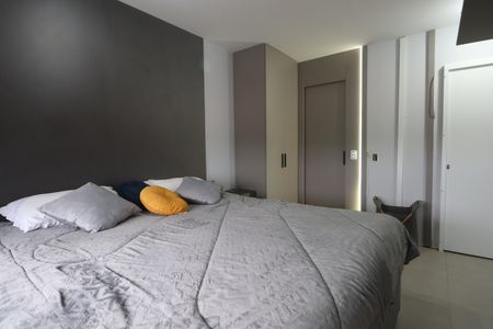 Suite de apartamento à venda com 2 quartos, 76m² em Marechal Rondon, Canoas