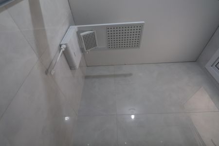 Apartamento à venda com 76m², 2 quartos e 2 vagasBanheiro