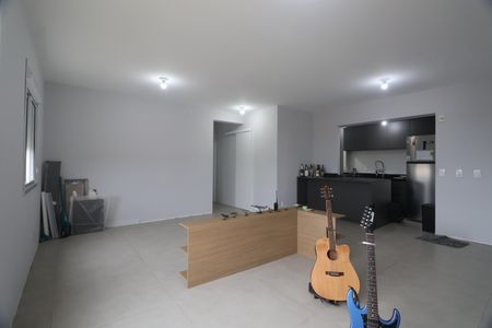 Sala de apartamento à venda com 2 quartos, 76m² em Marechal Rondon, Canoas