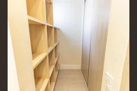 Apartamento para alugar com 126m², 3 quartos e 2 vagas Apartamento para alugar com 126m², 3 quartos e 2 vagasQuarto - Closet