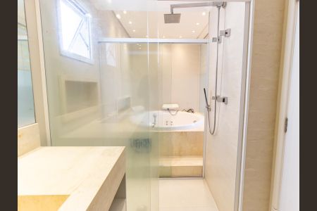 Apartamento para alugar com 126m², 3 quartos e 2 vagas Apartamento para alugar com 126m², 3 quartos e 2 vagasBanheiro da Suíte 1