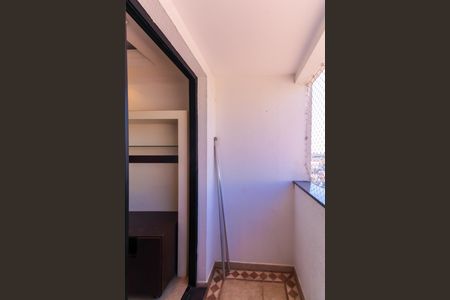 Varanda de apartamento à venda com 2 quartos, 55m² em Vila Bertioga, São Paulo