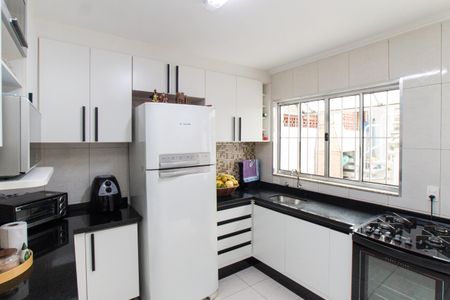 Casa à venda com 97m², 2 quartos e 1 vagaCozinha