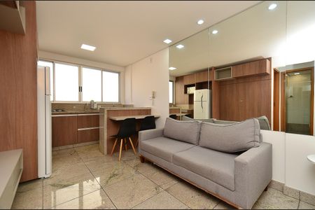 Sala de apartamento para alugar com 1 quarto, 40m² em Savassi, Belo Horizonte