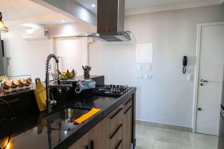 Apartamento à venda com 96m², 2 quartos e 2 vagasCozinha