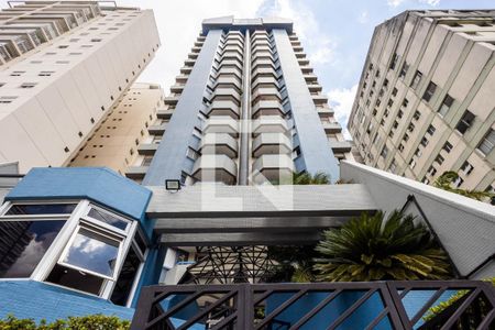 Apartamento à venda com 152m², 2 quartos e 2 vagasFachada