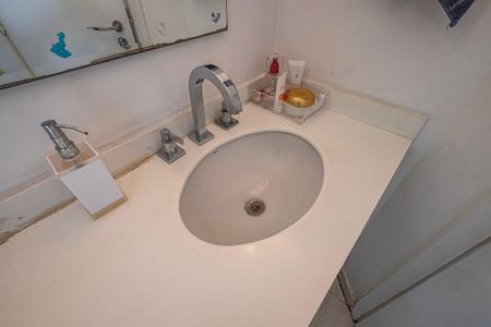 Apartamento à venda com 152m², 2 quartos e 2 vagasBanheiro da Suíte 1