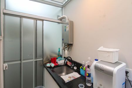 Casa de condomínio para alugar com 287m², 4 quartos e 2 vagasÁrea de Serviço