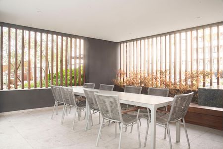 Apartamento para alugar com 45m², 1 quarto e 1 vagaÁrea comum - Churrasqueira