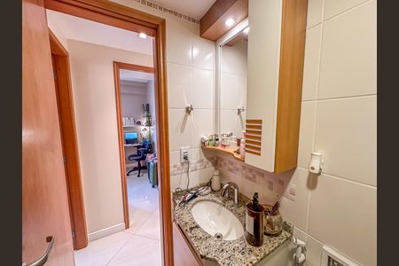 Apartamento à venda com 80m², 2 quartos e 2 vagasBanheiro