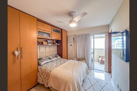 Apartamento à venda com 80m², 2 quartos e 2 vagasSuíte