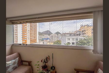 Apartamento à venda com 80m², 2 quartos e 2 vagasSacada Suíte