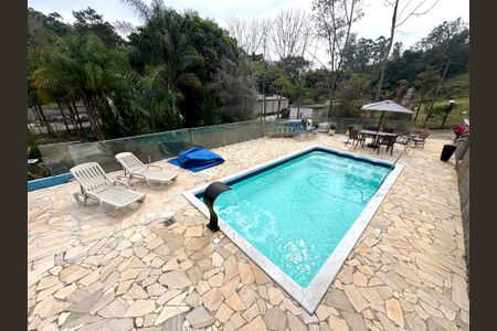 Casa para alugar com 300m², 2 quartos e NaN vagasPiscina