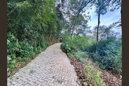 Casa para alugar com 300m², 2 quartos e NaN vagasQuintal