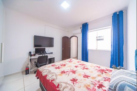 Casa à venda com 328m², 5 quartos e 3 vagasQuarto 3