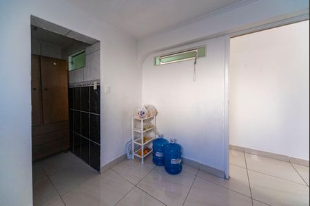 Casa à venda com 328m², 5 quartos e 3 vagasQuarto de Serviço