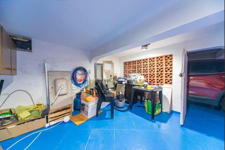 Casa à venda com 328m², 5 quartos e 3 vagasQuarto da Garagem