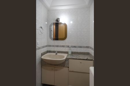 Apartamento para alugar com 73m², 3 quartos e 2 vagas Apartamento para alugar com 73m², 3 quartos e 2 vagasBanheiro