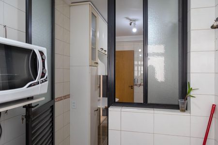 Apartamento para alugar com 73m², 3 quartos e 2 vagas Apartamento para alugar com 73m², 3 quartos e 2 vagasCozinha