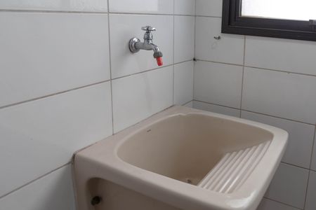 Apartamento para alugar com 73m², 3 quartos e 2 vagas Apartamento para alugar com 73m², 3 quartos e 2 vagasLavanderia
