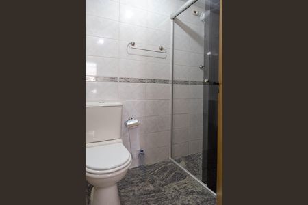 Apartamento para alugar com 73m², 3 quartos e 2 vagas Apartamento para alugar com 73m², 3 quartos e 2 vagasBanheiro