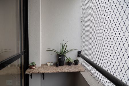 Apartamento para alugar com 73m², 3 quartos e 2 vagas Apartamento para alugar com 73m², 3 quartos e 2 vagasSacada/Sala