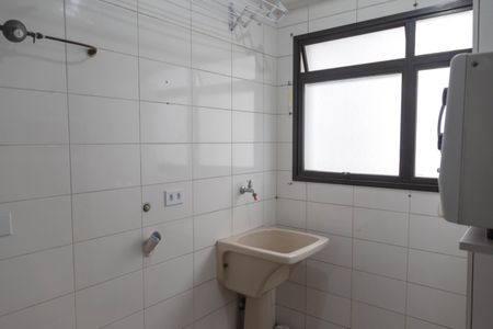 Apartamento para alugar com 73m², 3 quartos e 2 vagas Apartamento para alugar com 73m², 3 quartos e 2 vagasLavanderia