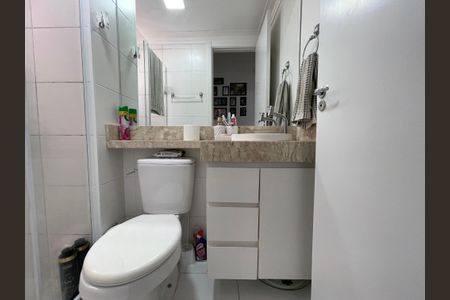 Apartamento para alugar com 41m², 2 quartos e sem vagaBanheiro