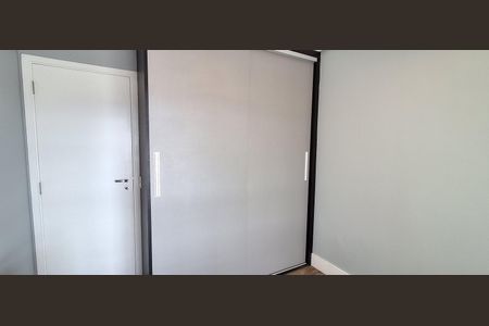 Apartamento à venda com 162m², 4 quartos e 3 vagasQuarto 2