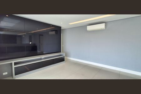 Apartamento à venda com 162m², 4 quartos e 3 vagasSala