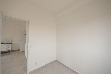 Quarto 2 de apartamento para alugar com 2 quartos, 37m² em Vila Ema, São Paulo