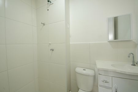 Apartamento para alugar com 37m², 2 quartos e sem vaga Apartamento para alugar com 37m², 2 quartos e sem vagaBanheiro