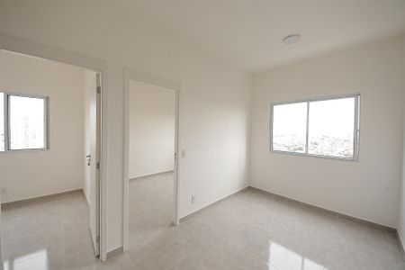 Sala de apartamento para alugar com 2 quartos, 37m² em Vila Ema, São Paulo