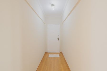Corredor de apartamento à venda com 2 quartos, 72m² em Cerqueira César, São Paulo