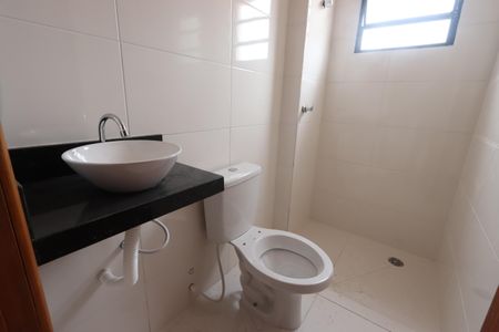 Apartamento para alugar com 42m², 2 quartos e sem vagaBanheiro