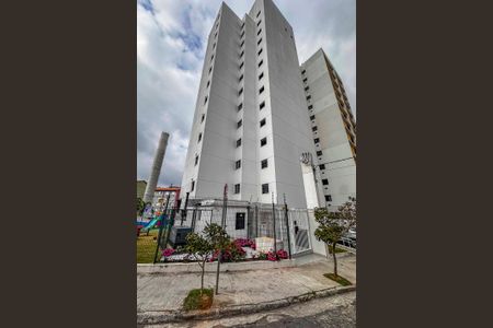 Apartamento à venda com 36m², 1 quarto e 1 vaga Apartamento à venda com 36m², 1 quarto e 1 vagaFachada