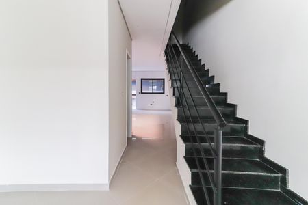 Sala de casa à venda com 3 quartos, 120m² em Bela Vista, Osasco