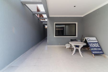 Casa à venda com 120m², 3 quartos e 4 vagas Casa à venda com 120m², 3 quartos e 4 vagasGaragem