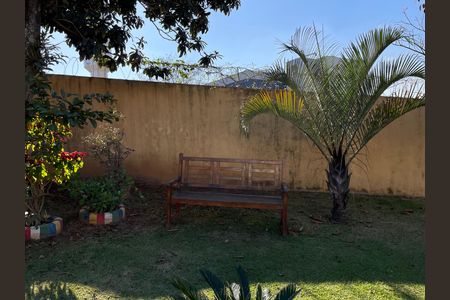 Casa de condomínio para alugar com 62m², 2 quartos e 1 vaga Casa de condomínio para alugar com 62m², 2 quartos e 1 vagaCondomínio