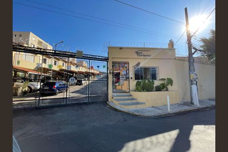 Casa de condomínio para alugar com 62m², 2 quartos e 1 vaga Casa de condomínio para alugar com 62m², 2 quartos e 1 vagaVista da Rua