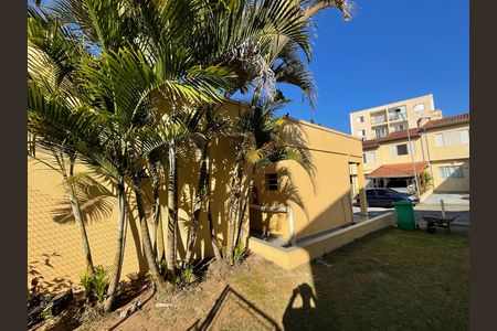 Casa de condomínio para alugar com 62m², 2 quartos e 1 vaga Casa de condomínio para alugar com 62m², 2 quartos e 1 vagaÁrea comum - Salão de festas