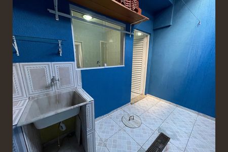 Casa de condomínio para alugar com 62m², 2 quartos e 1 vaga Casa de condomínio para alugar com 62m², 2 quartos e 1 vagaÁrea de Serviço