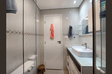 Casa de condomínio para alugar com 163m², 3 quartos e 1 vagaBanheiro Social