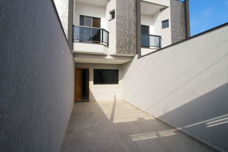 Casa à venda com 79m², 2 quartos e 2 vagas Casa à venda com 79m², 2 quartos e 2 vagasGaragem