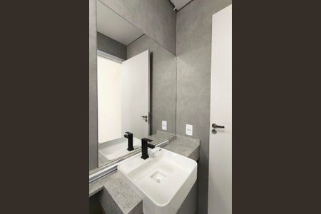 Apartamento à venda com 61m², 2 quartos e 1 vaga Apartamento à venda com 61m², 2 quartos e 1 vagaBanheiro da Suíte